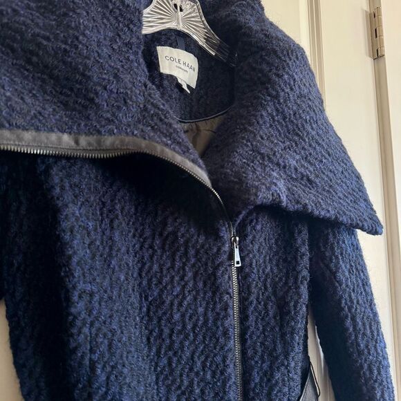 Cole Haan Blue Teddy Jacket with Oversized Collar and Belt - Picture 3 of 10